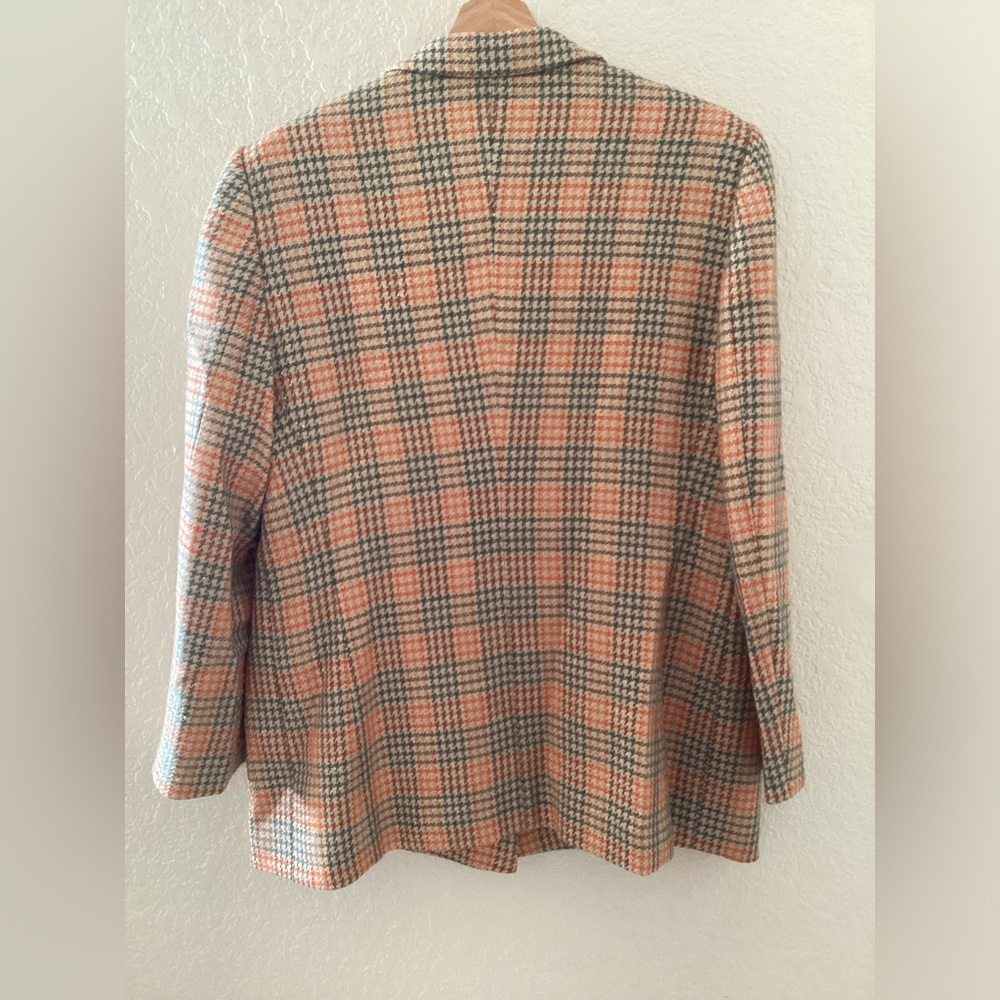 Vintage Escada Houndstooth Blazer Embroidery - Picture 2 of 5